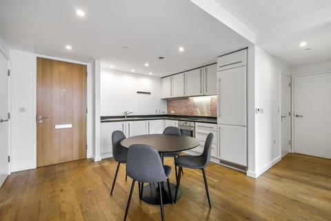 2 bedroom flat to rent, Strata, 8 Walworth Road, London, SE1