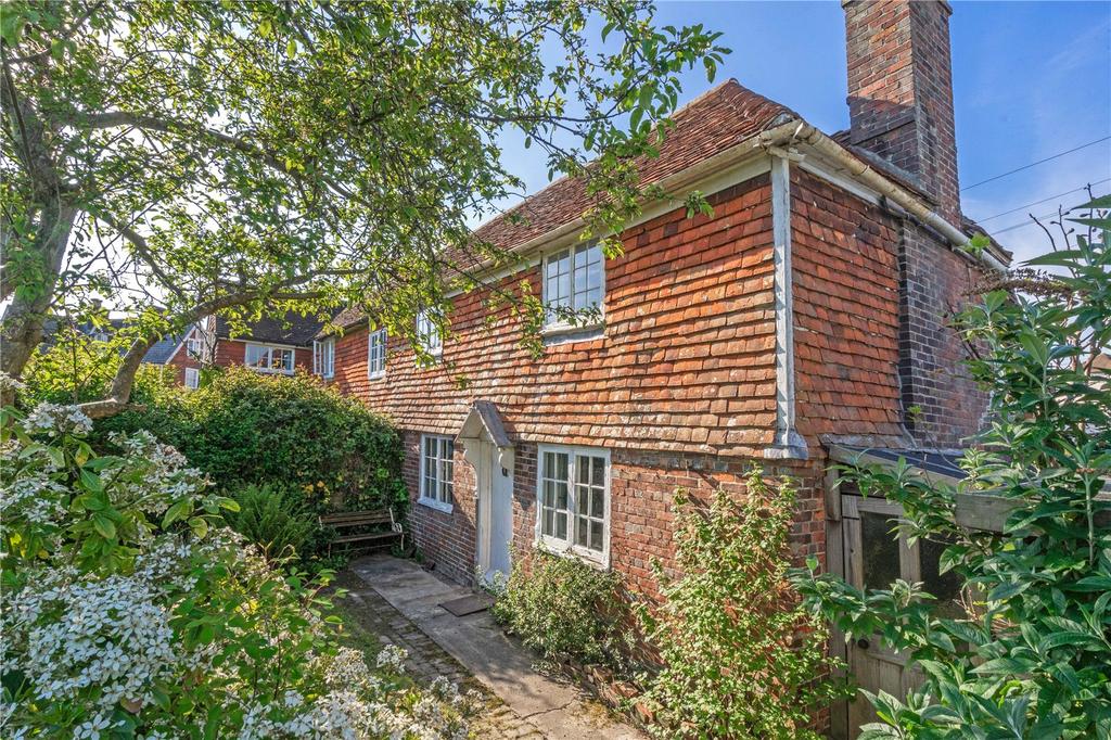 St Marys Lane, Ticehurst, East Sussex, TN5 2 bed semidetached house