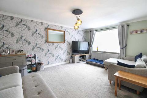 3 bedroom detached house for sale, Warwick Court, Kettering