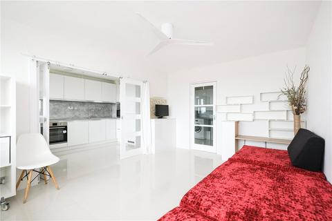 1 bedroom apartment to rent, Skinner Street, London, EC1R