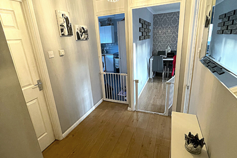 1 bedroom flat for sale, Coney Burrows, London