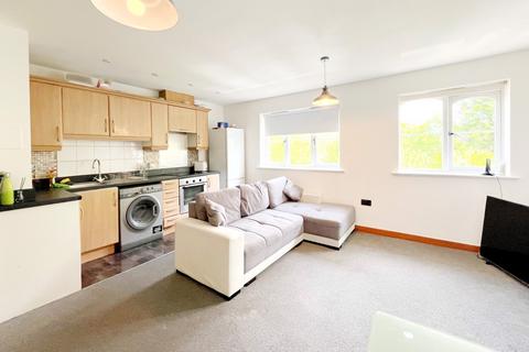 2 bedroom flat for sale, Centurion Court, Seymer Road, Romford, Essex  RM1