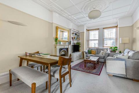 2 bedroom maisonette for sale, Brunswick Road, Kingston upon Thames