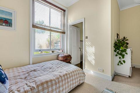 14 Brunswick Road, Kingston Upon Thames, KT2 6SA
