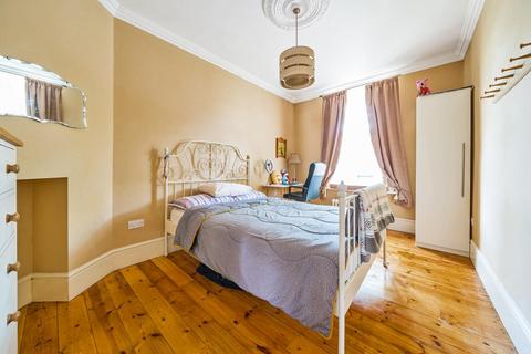 31 West Lodge Avenue, London, W3 9SE
