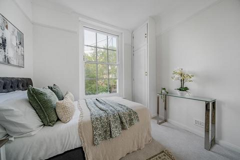 1 bedroom flat for sale, Fulham Road, Fulham