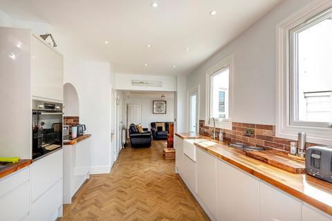53 Rowan Road, Bexleyheath, DA7 4BN