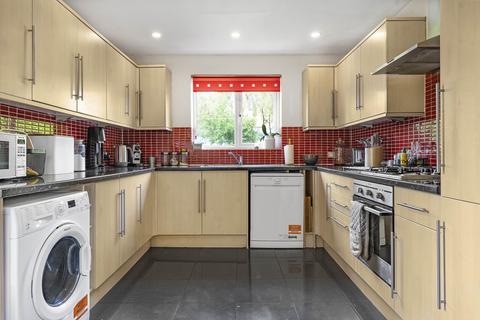 117 Alexander Close, Abingdon, OX14 1XD