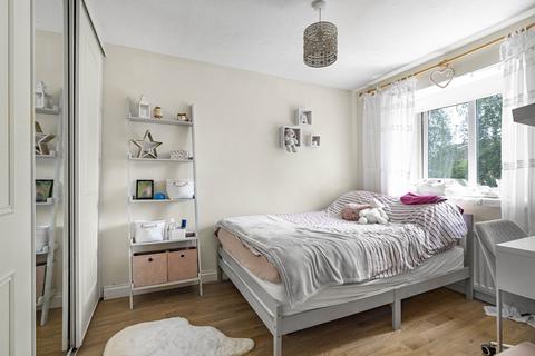 117 Alexander Close, Abingdon, OX14 1XD