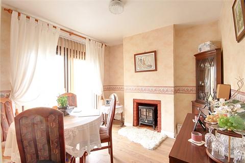 168 Albany Park Avenue, Enfield, EN3 5NZ
