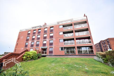 1 bedroom apartment for sale, The Majestic, St Annes Road West, FY8 2NE