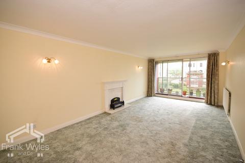 1 bedroom apartment for sale, The Majestic, St Annes Road West, FY8 2NE