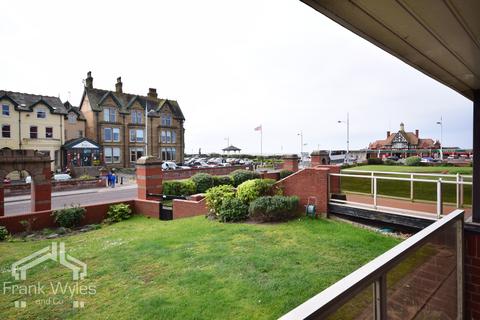 1 bedroom apartment for sale, The Majestic, St Annes Road West, FY8 2NE