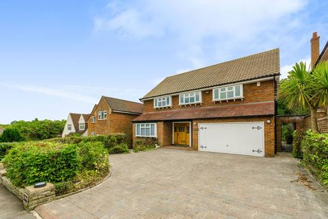 4 bedroom detached house to rent, Campions, Loughton, IG10
