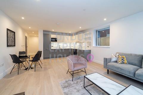 2 bedroom apartment to rent, Chapman House, Filmworks Walk, London W5