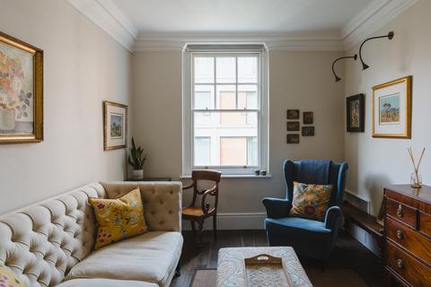 1 bedroom flat for sale, Greycoat Gardens, London SW1