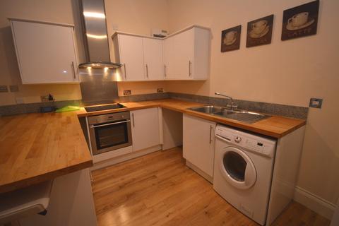 1 bedroom apartment to rent, Flat 4 Dymond House, Old Town, SN1