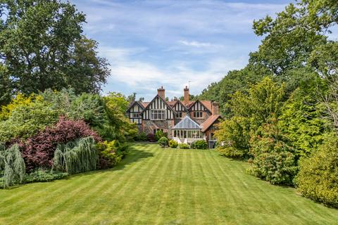 4 bedroom detached house for sale, Loughborough LE11