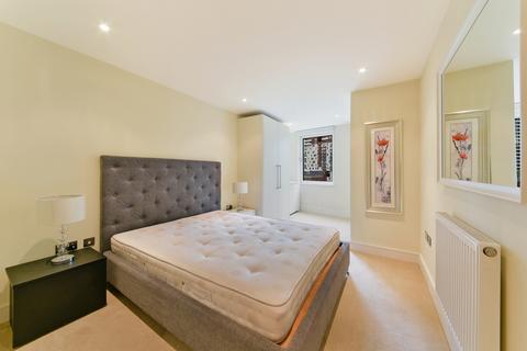 3 bedroom apartment to rent, Indescon Square, Canary Wharf, London E14