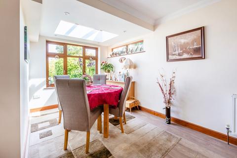 25 Blinco Road, Lowestoft, NR32 3PB