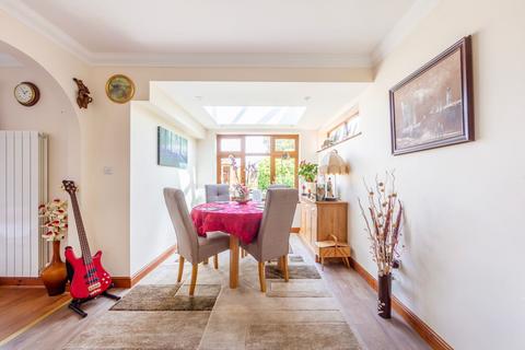 25 Blinco Road, Lowestoft, NR32 3PB