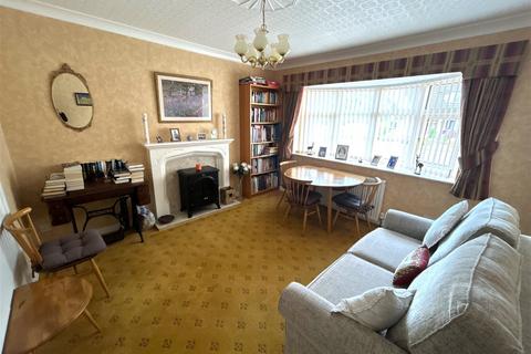12 Chartwell Drive, Sutton Coldfield, B74 4NT
