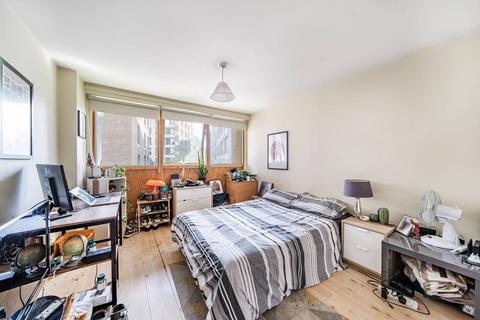 2 bedroom flat to rent, Cremer Street, Hoxton, London, E2