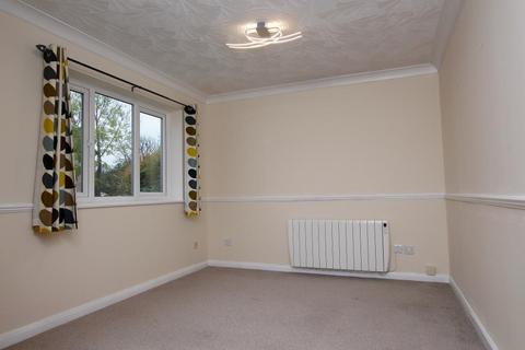 2 bedroom cluster house to rent, Norman Drive, Peterborough PE7
