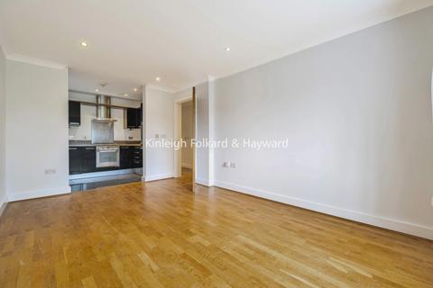 2 bedroom flat to rent, Overhill Road London SE22
