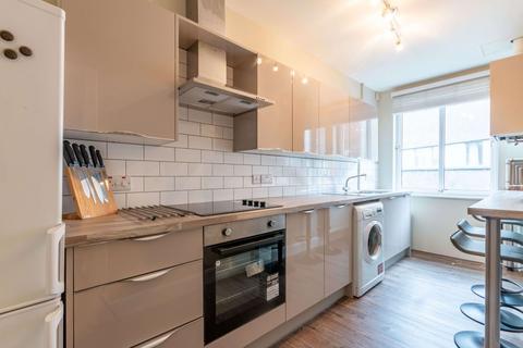 3 bedroom flat to rent, 1520L – East Fountainbridge, Edinburgh, EH3 9BH