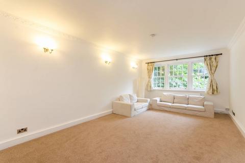 2 bedroom flat to rent, Wimbledon Park Side, Wimbledon Common, London, SW19