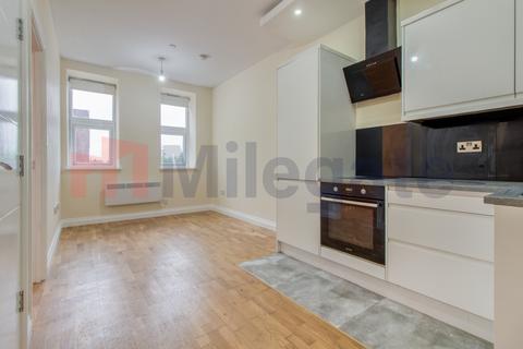 1 bedroom flat to rent, Baxter Avenue, Southend-On-Sea SS2