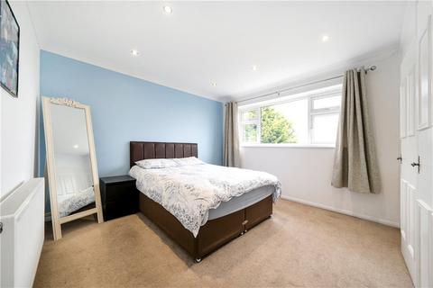 3 bedroom detached house for sale, Vivian Close, Watford, Hertfordshire