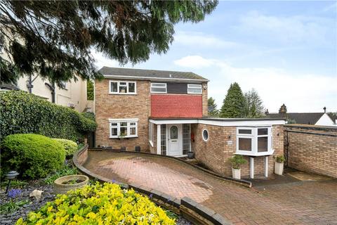 3 bedroom detached house for sale, Vivian Close, Watford, Hertfordshire