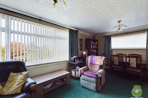 3 bedroom detached bungalow for sale, 10 Westfield Drive, Mansfield