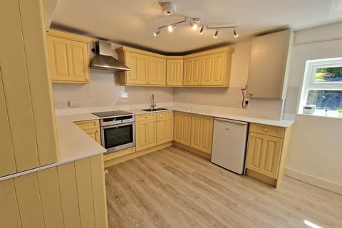 2 bedroom ground floor flat to rent, High Street, Ogmore Vale, Bridgend