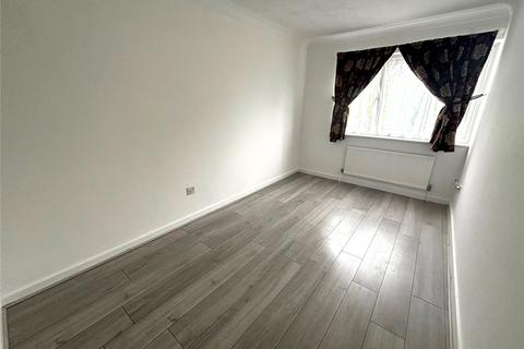 2a Hall Road, Chadwell Heath, Romford, RM6 4LH