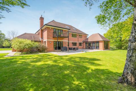 6 bedroom detached house for sale, Chavey Down Road, Winkfield Row, Bracknell, Berkshire, RG42