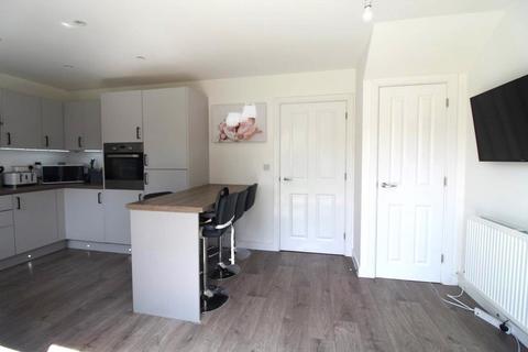28 The Circle, Great Blakenham, Ipswich, IP6 0FE