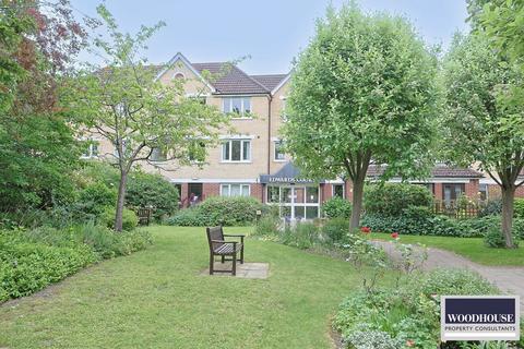 1 bedroom apartment for sale, Turners Hill, Cheshunt EN8