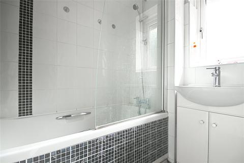 2 bedroom flat to rent, Friends Avenue, Cheshunt, Waltham Cross, Hertfordshire, EN8