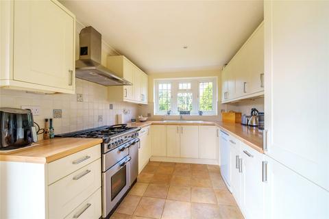undefined, Quarry Bank, Surrey GU18