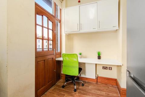 undefined, Elgin Avenue, London W9