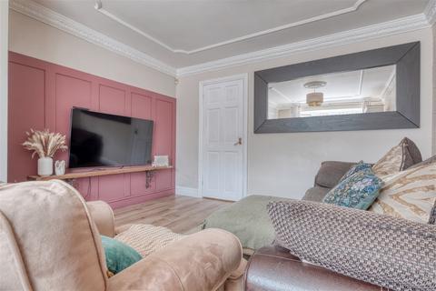 3 bedroom semi-detached house for sale, Lyall Gardens, Rubery, Birmingham, B45 9YW
