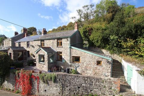 2 bedroom cottage for sale, Rhonas Road, Clydach, Abergavenny, NP7