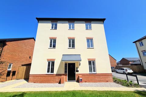 2 bedroom apartment to rent, Beaminster Avenue, Preston PR4