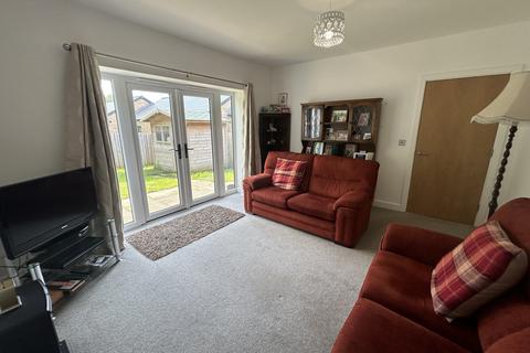 2 bedroom bungalow for sale, Wolfs Fell Close, Chipping PR3