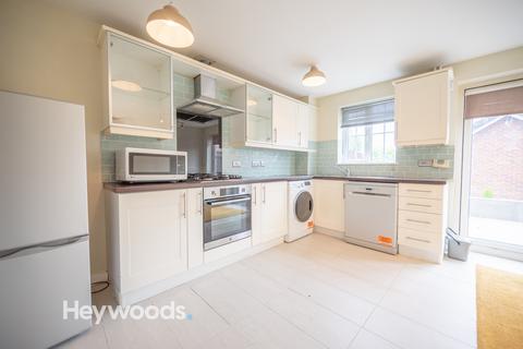 3 bedroom townhouse to rent, Valley View, Valley Heights, Newcastle-under-Lyme ST5