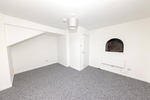 2 bedroom apartment to rent, Winchester Close, Rowley Regis, West Midlands, B65