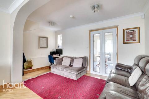 2 bedroom semi-detached house for sale, Carfax Road, Hayes